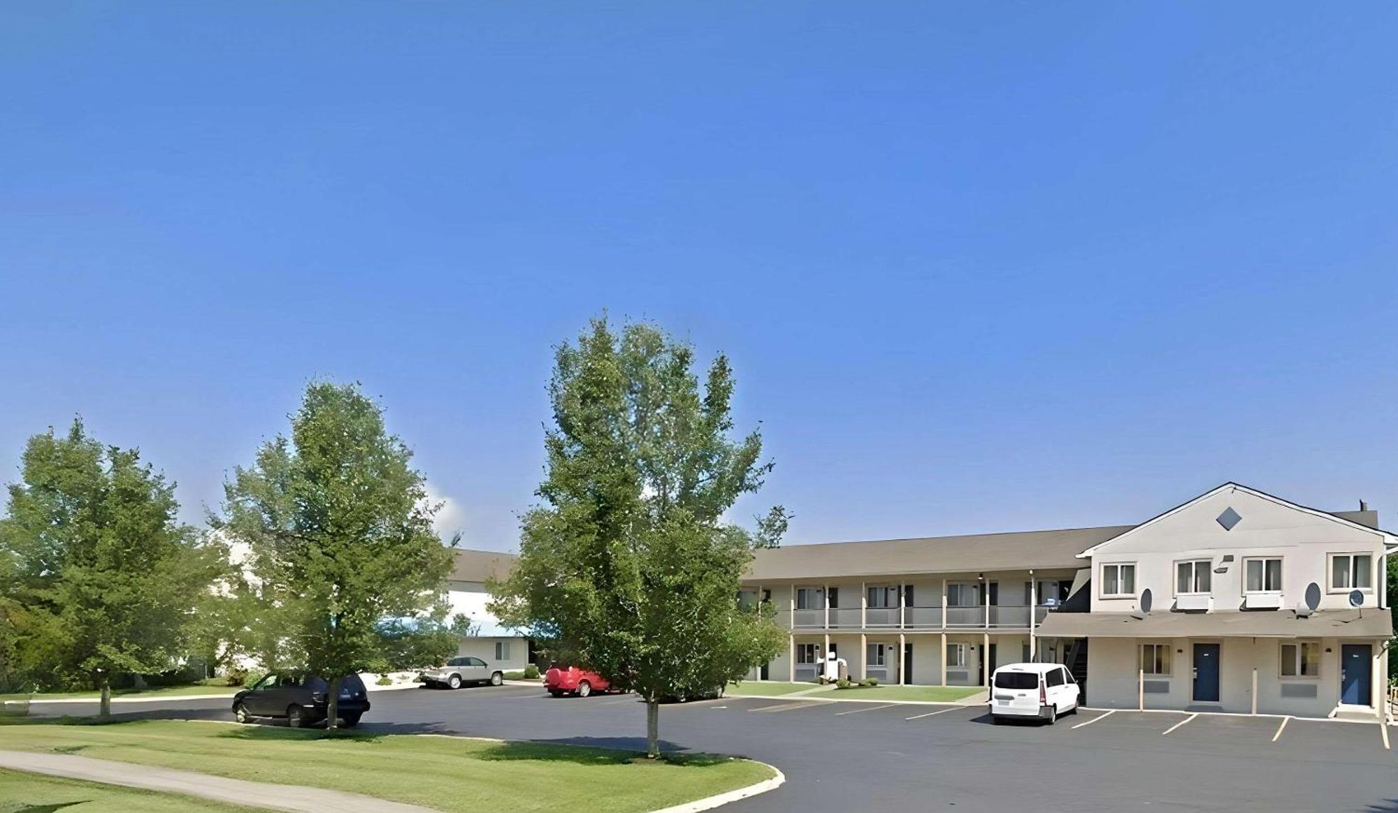 Econo Lodge Bethel - Danbury Exteriér fotografie